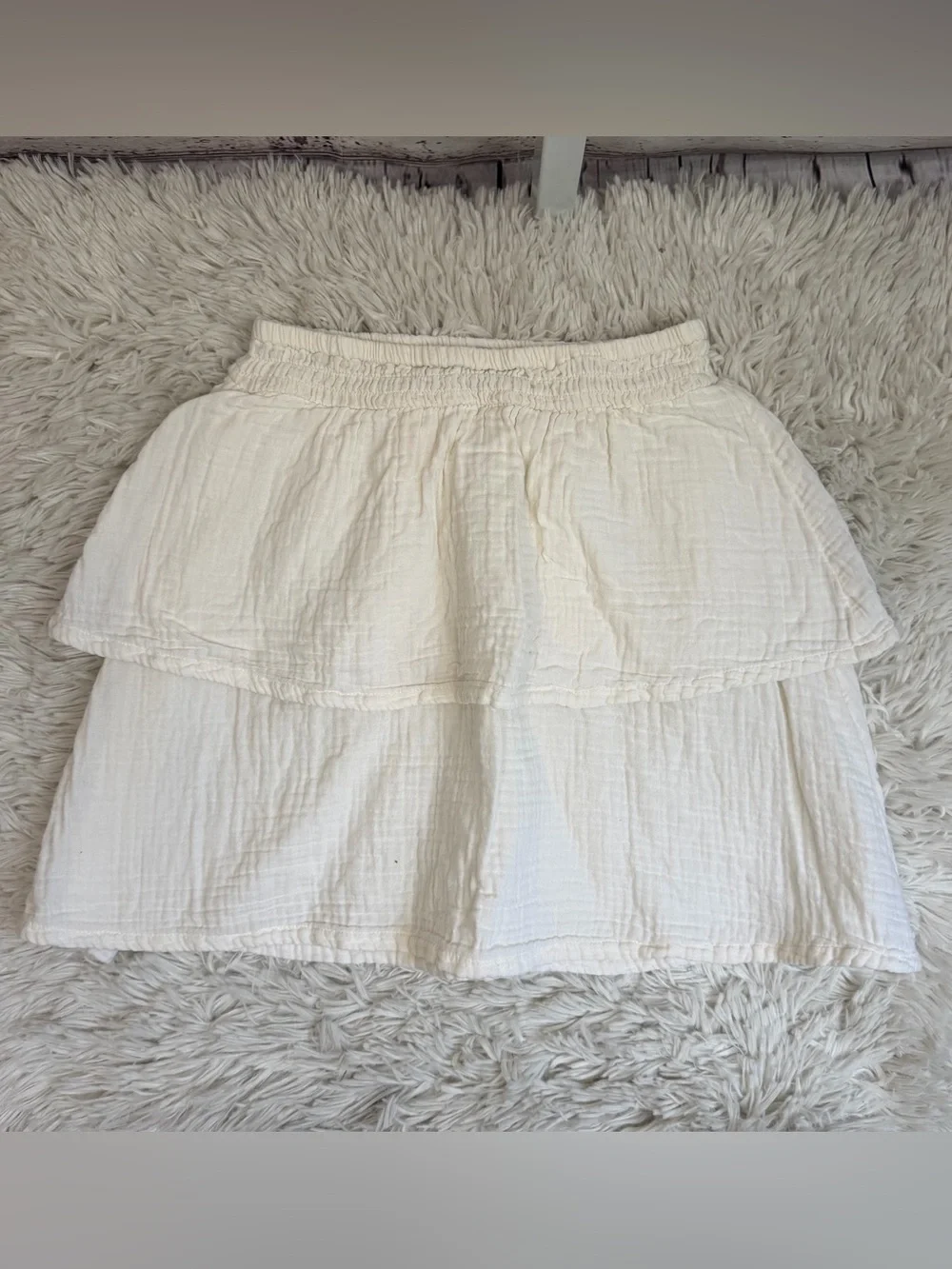 Old Navy Double-Weave Smocked Tiered Skirt. Cream Color Girls size XL 14-16